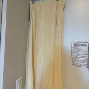 Cream Women's Skirt from Aritzia